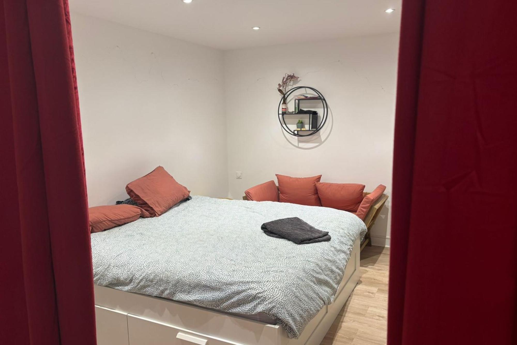 Apartment T2 Near Center